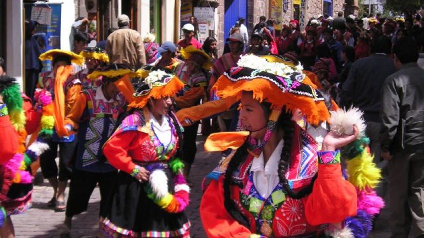 Destino Turísticos Perú: Agencia de Viajes, Operadora de turismo Perú: Tour, Excusiones, Hoteles, Paseos, vuelos aéreos, buses, paquetes turísticos.