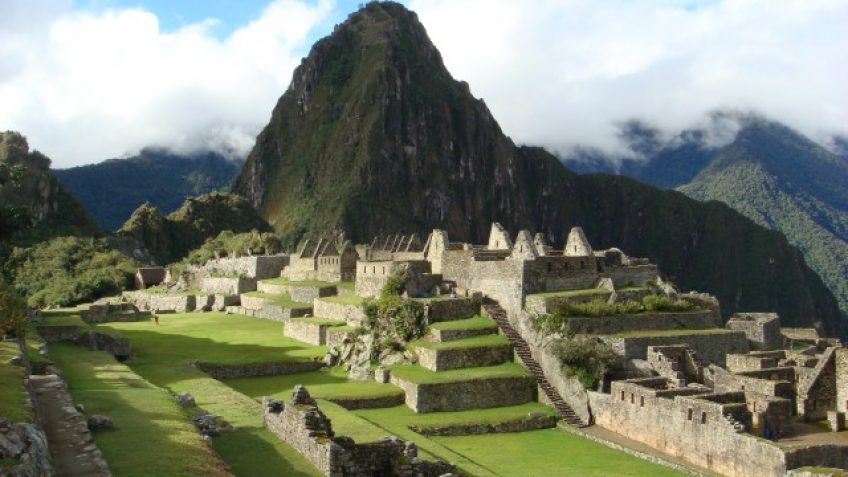 Destino Turísticos Perú: Agencia de Viajes, Operadora de turismo Perú: Tour, Excusiones, Hoteles, Paseos, vuelos aéreos, buses, paquetes turísticos.